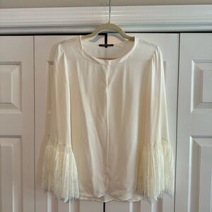 Kobi Halperin 100% silk ivory blouse, lace bell sleeves, keyhole neckline, Sz S